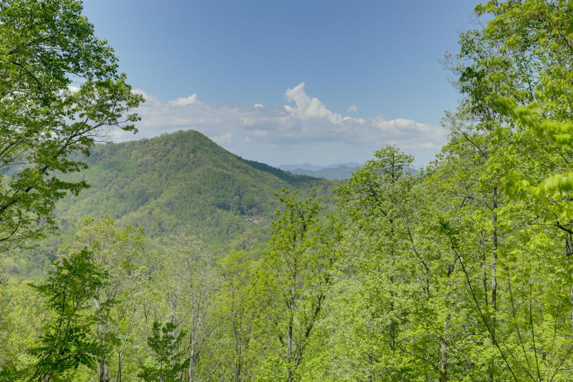 Bryson City Cabin With Hot Tub And Mountain Views! Exterior foto